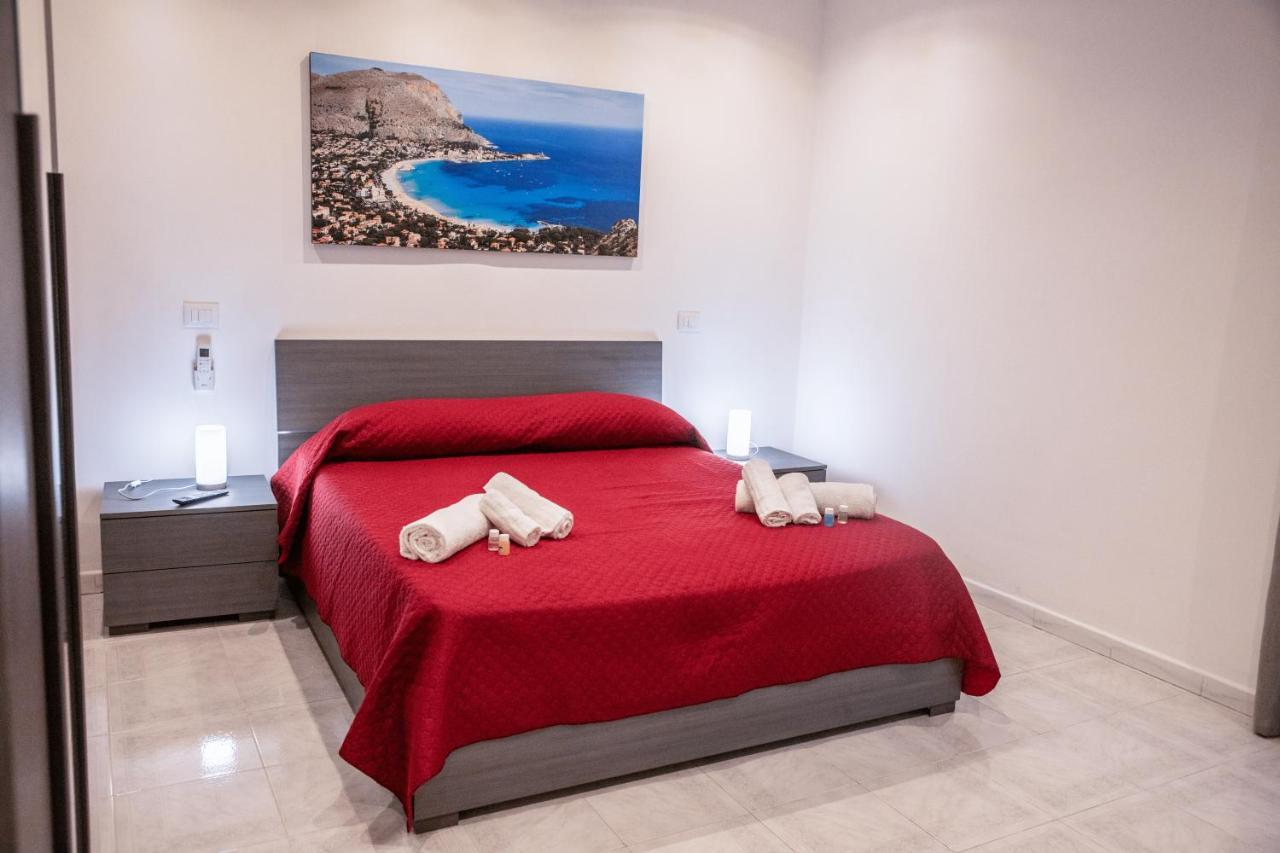 Casa Vacanze Rigano ปาแลร์โม ภายนอก รูปภาพ